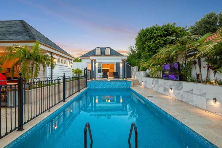 9 Karori Crescent Orakei_16