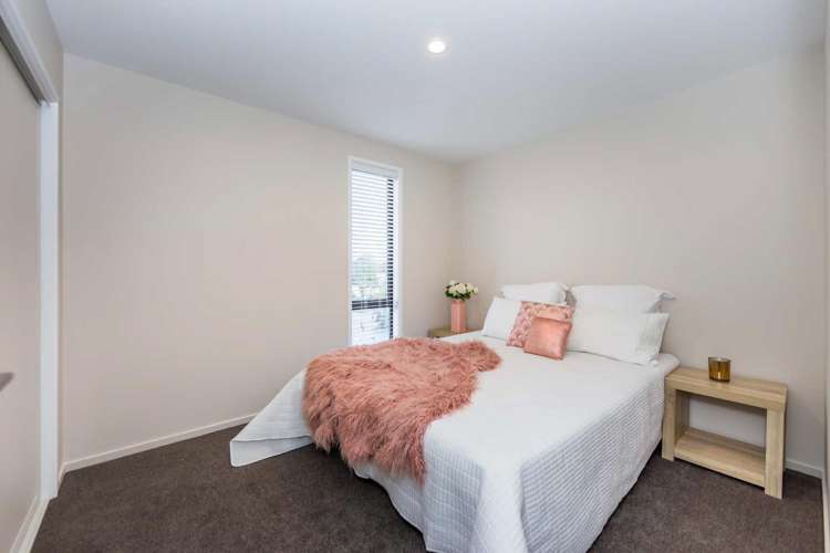 2/21 Hills Road Edgeware_6