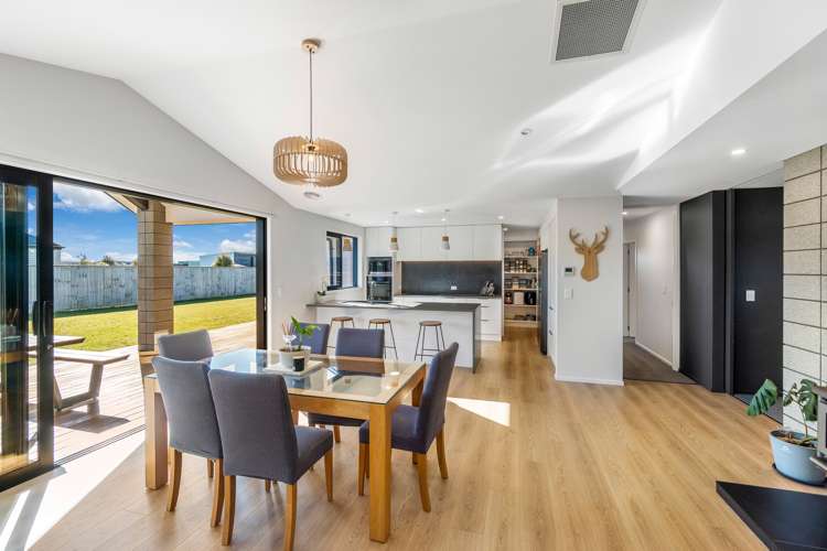 90 Kingsdowne Drive West Melton_4