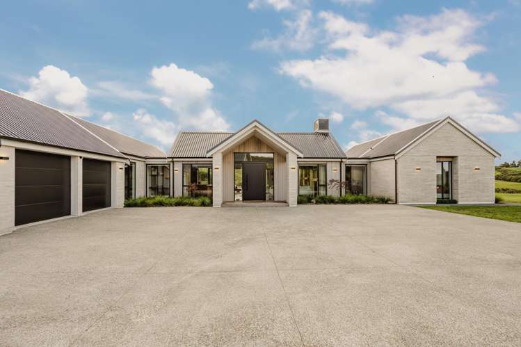 35 Palliser Downs Drive Wainui_0