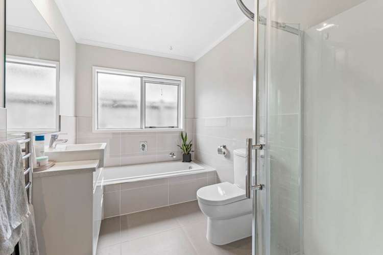 9 Sibling Court Silverdale_16