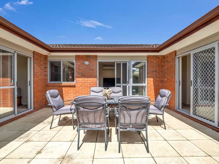 21 Saltwood Street Red Beach_12