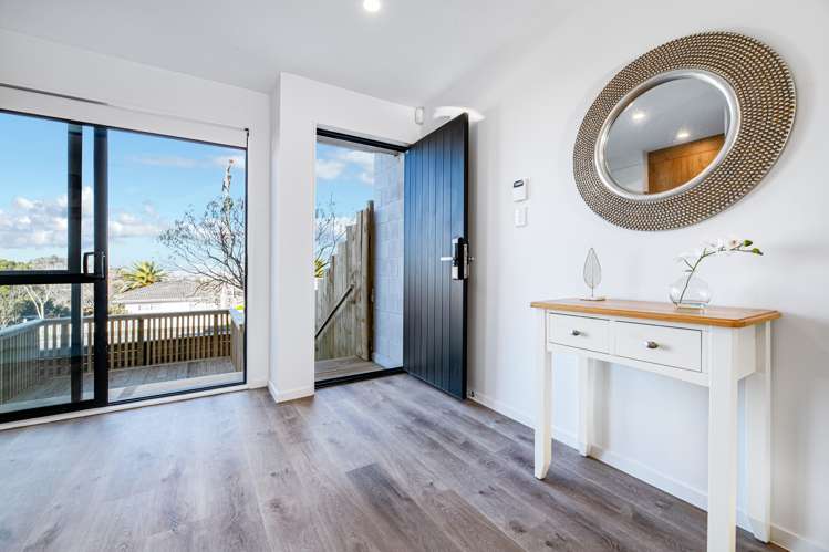 4a Hepburn Road Glendene_15