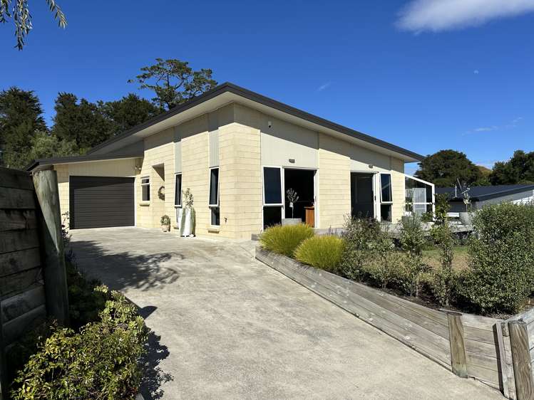11a Gregson Drive_0