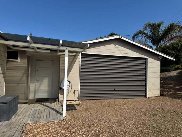 14 Korora Road Oneroa_16