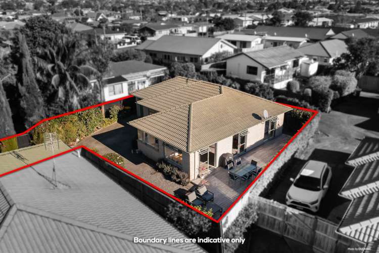 2 Dan Tori Place Orewa_19