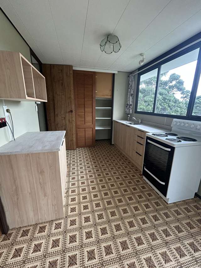 28 Hillside Cres Leigh_2