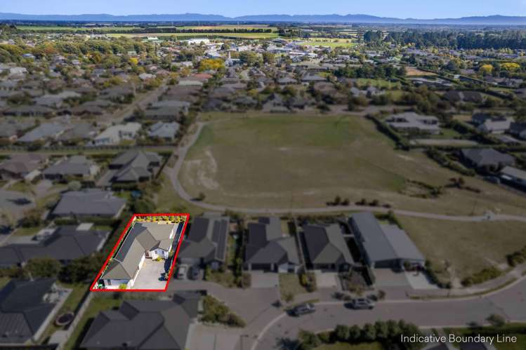 72 Sunline Avenue Lincoln_27