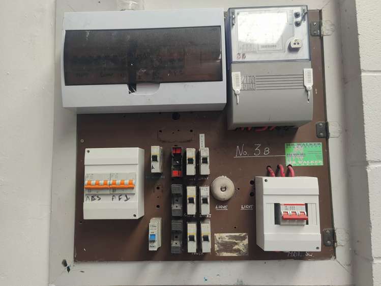 Unit 3A/64 Henderson Valley Road Henderson_5