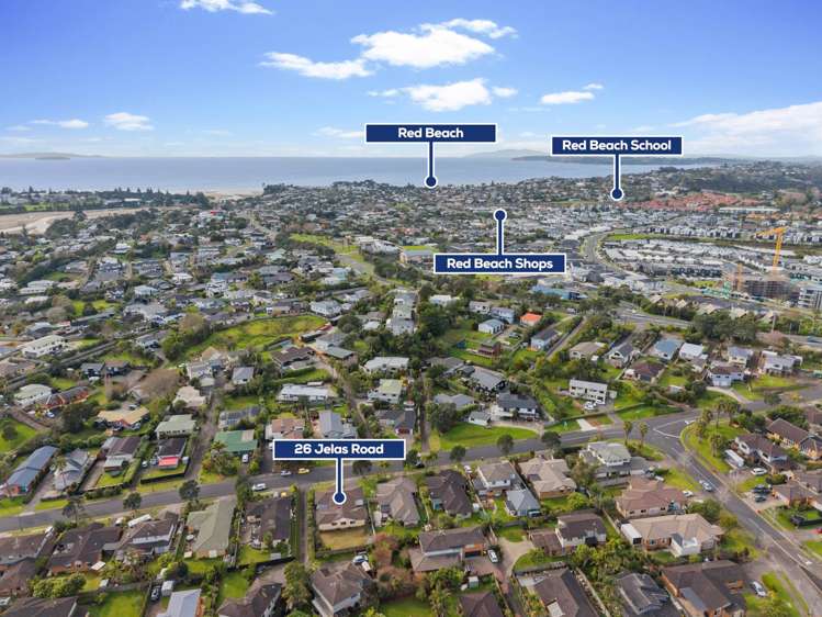 26 Jelas Road Red Beach_21