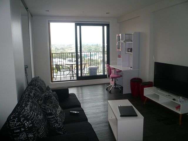 1004/20 Mccrae Way New Lynn_2