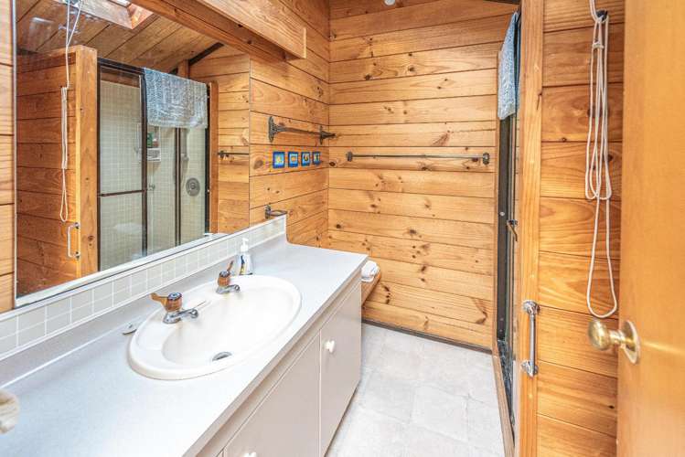 8 Kawau Place Otamatea_16