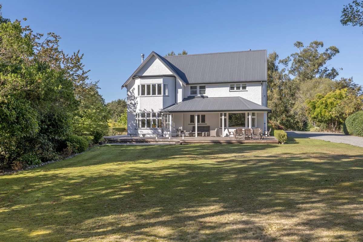 124 Woodbury Road_5