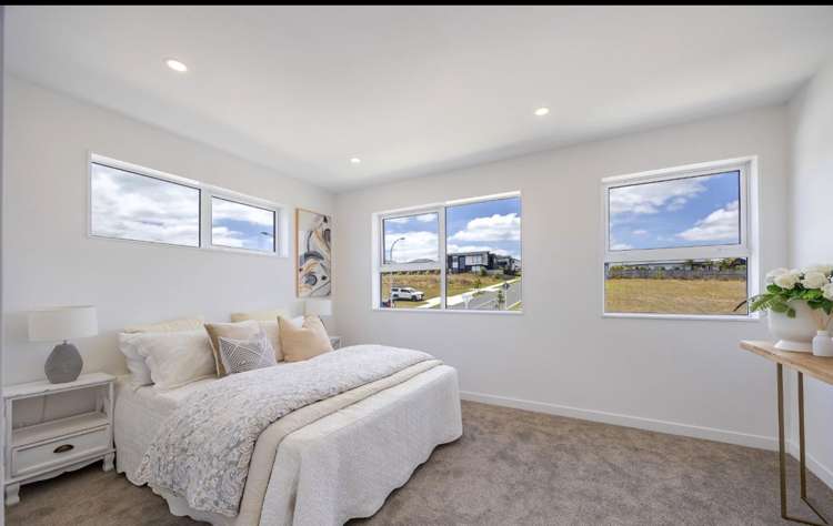 14 Kowaitau Avenue Beachlands_10