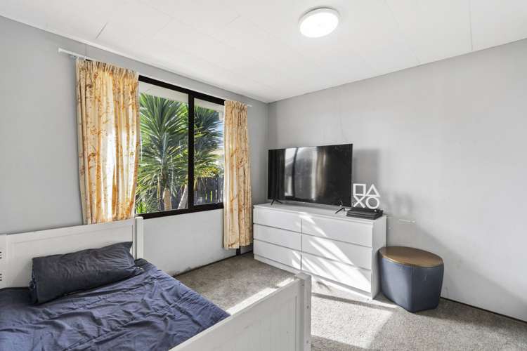 26 Heathdale Crescent Papakura_5