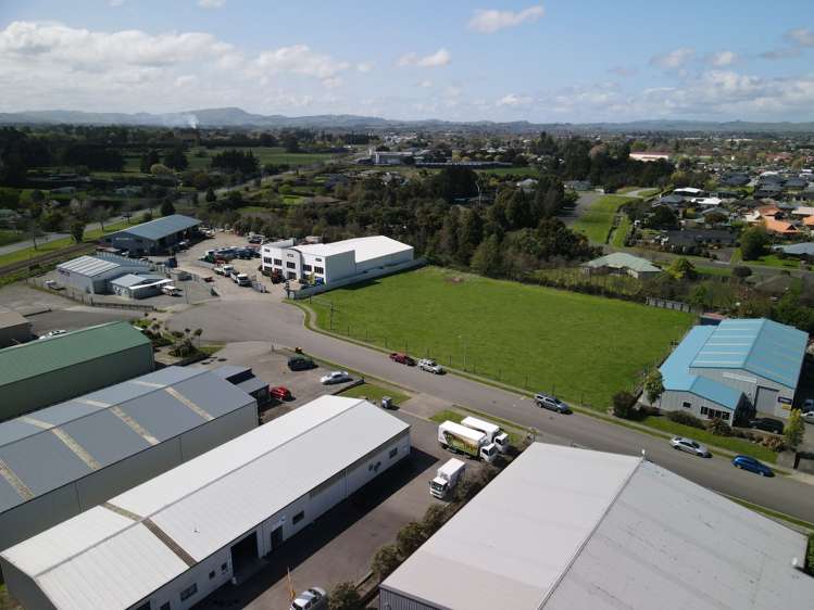 19 Edwin Feist Place Solway_3