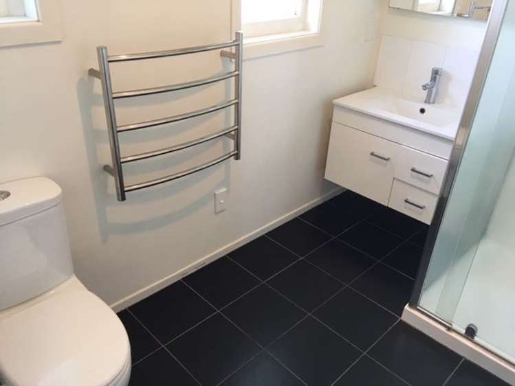 73A Windsor Road Bellevue_17
