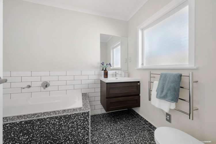 128 Forrest Hill Road Forrest Hill_11