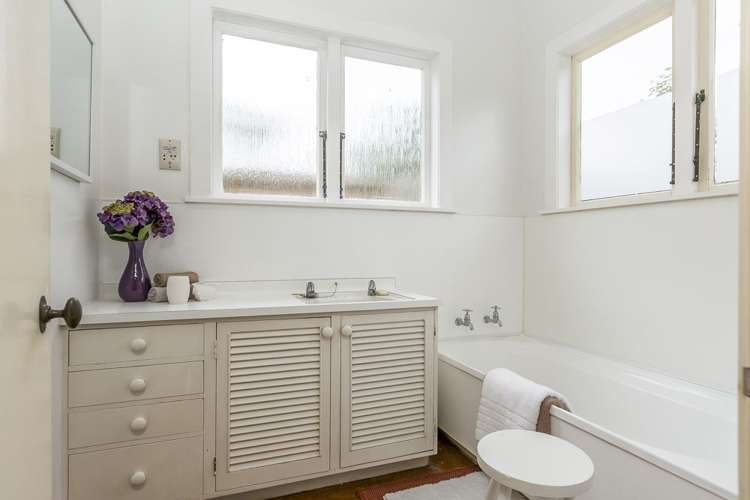 33 Kensington Avenue Mount Eden_15