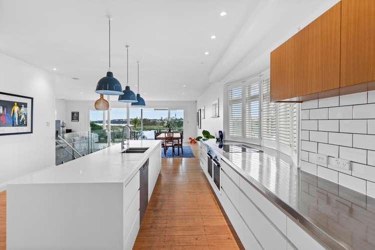 1 Bangor Street Point Chevalier_7