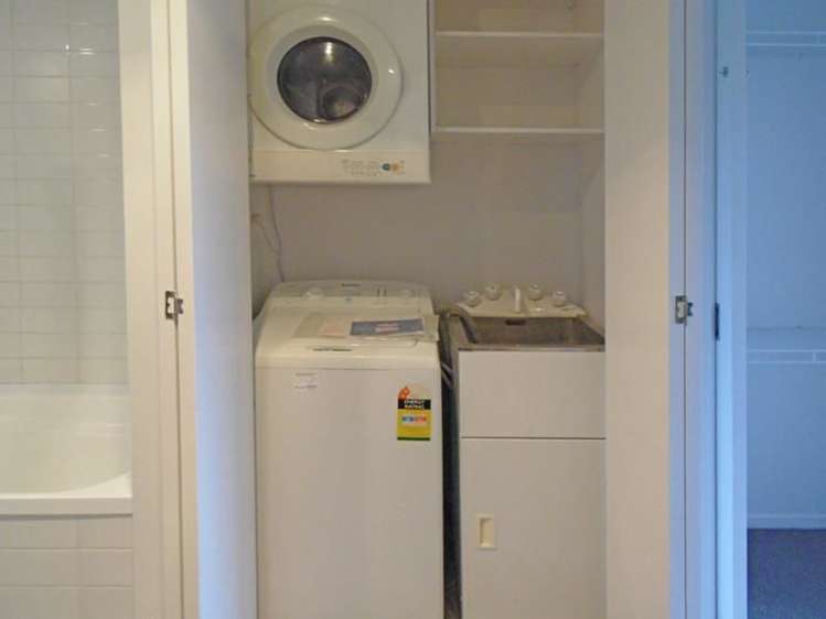 2p/83 New North Road Eden Terrace_7