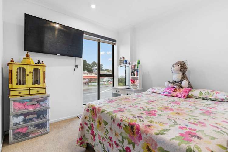 83 Waipuhinui Way Wiri_11