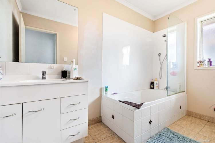 44 Cinnamon Road Mangere_5