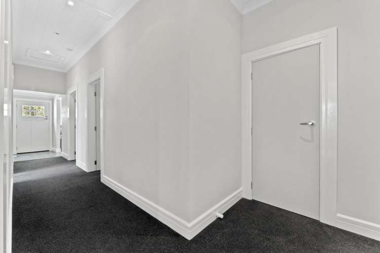 29 Tawa Street 1208_19