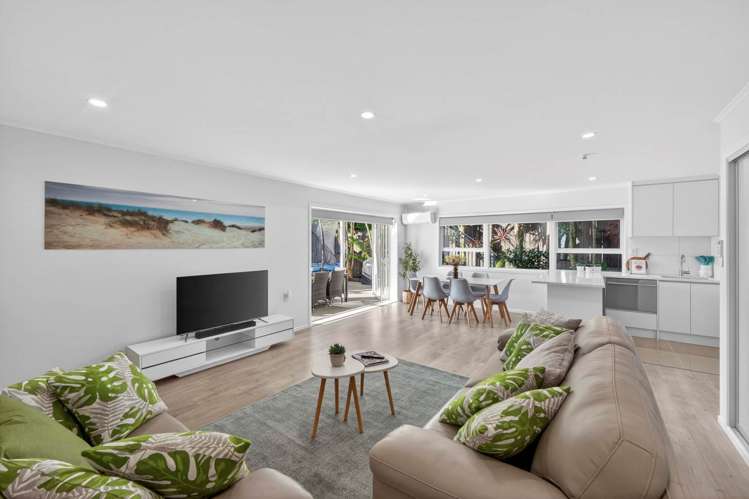 64 Whytehead Crescent St Heliers_18