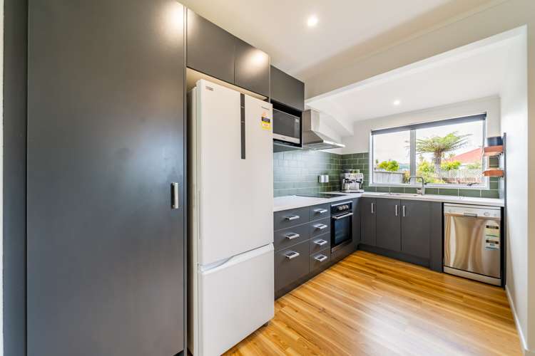 30a Valentine Street Alicetown_9