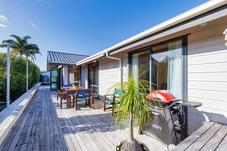 33 Ridge Road Oneroa_21