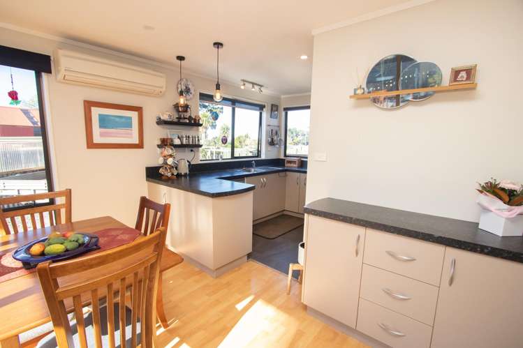 2 Murdoch Place Mayfield_13