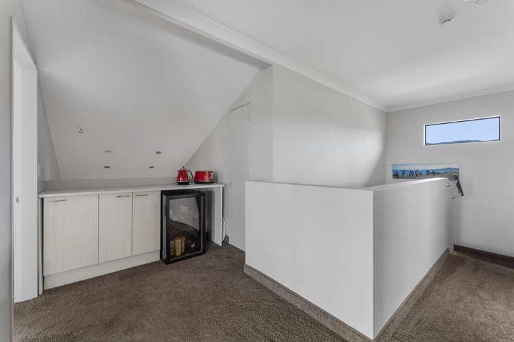 32 Quadrant Heights Paraparaumu_23