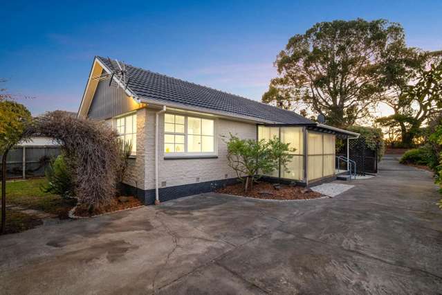 Hidden Gem, Fully Renovated & Ready to Welcome You