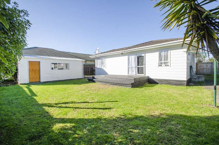 5 Benton Place Manurewa_10