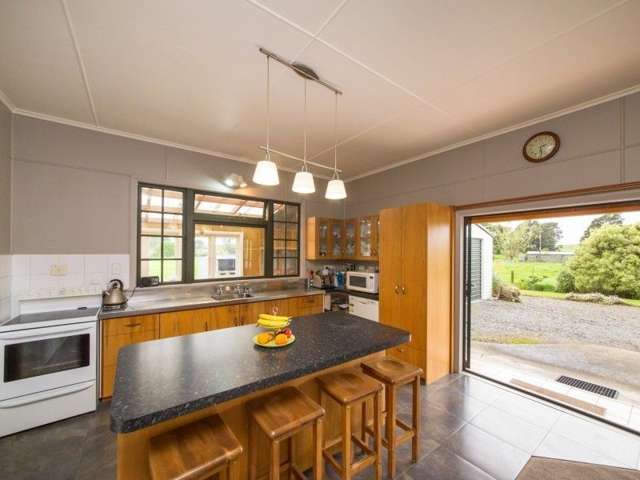 6 Godley Street Halcombe_1