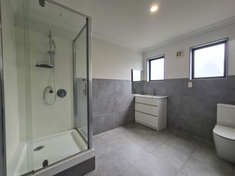 Arrowsmith Drive Flat Bush_26