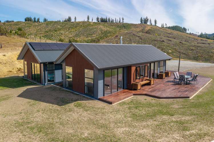 191 Pigeon Valley South, Pigeon Valley Wakefield_22