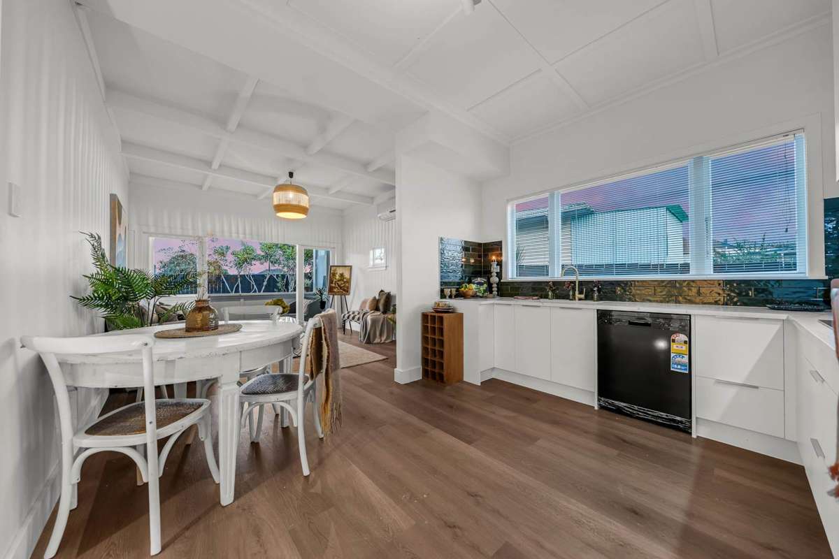 4050 Great North Road_1