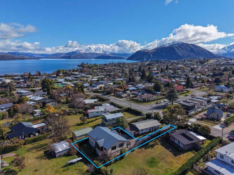 123 Aubrey Road Wanaka_19