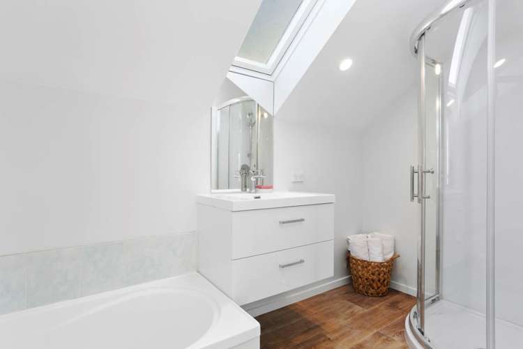 64a Rockfield Road Penrose_16