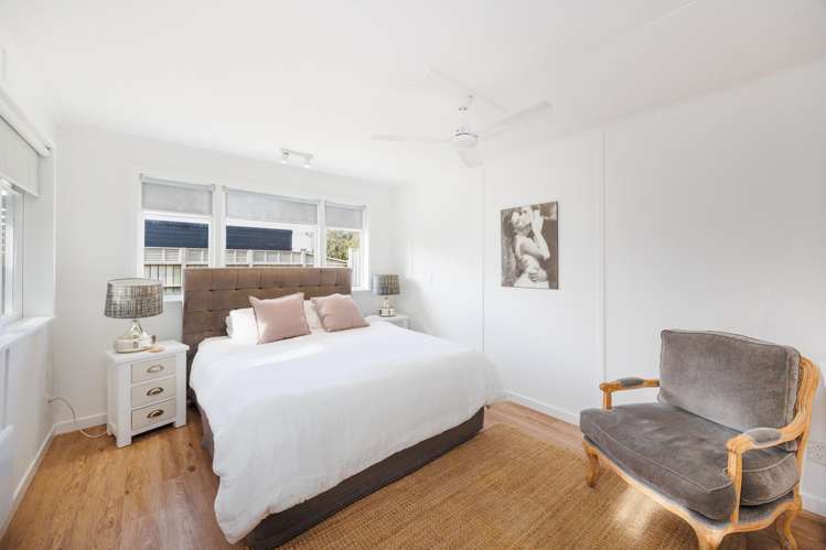 3 Kent Avenue Waitarere Beach_10