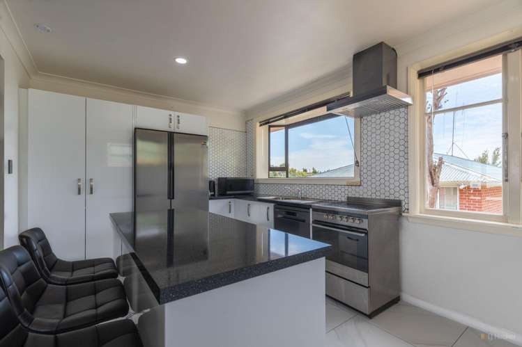 14 Sherratt Street West End_5