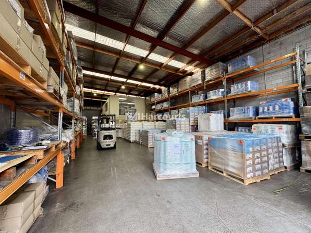 A/3 Colway Place Wairau Valley_1