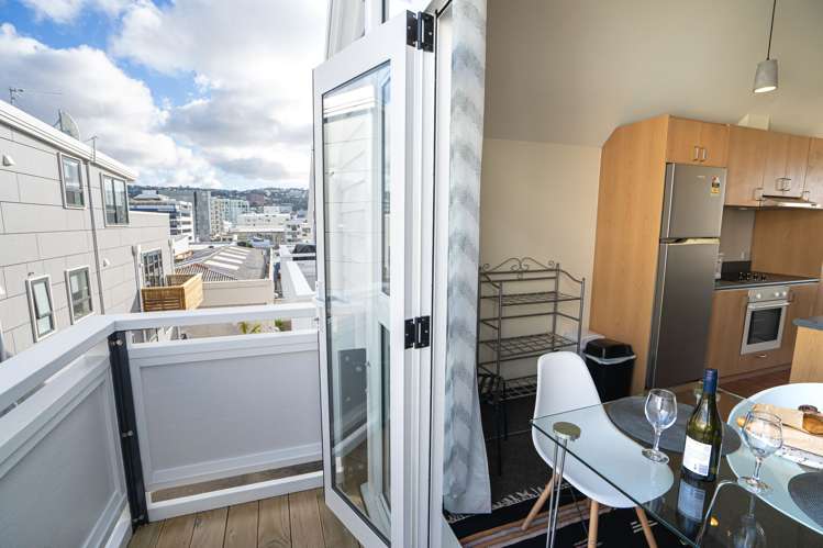 36/35 Pirie Street Mount Victoria_11