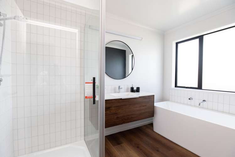 39 Costello Drive Ngatea_23