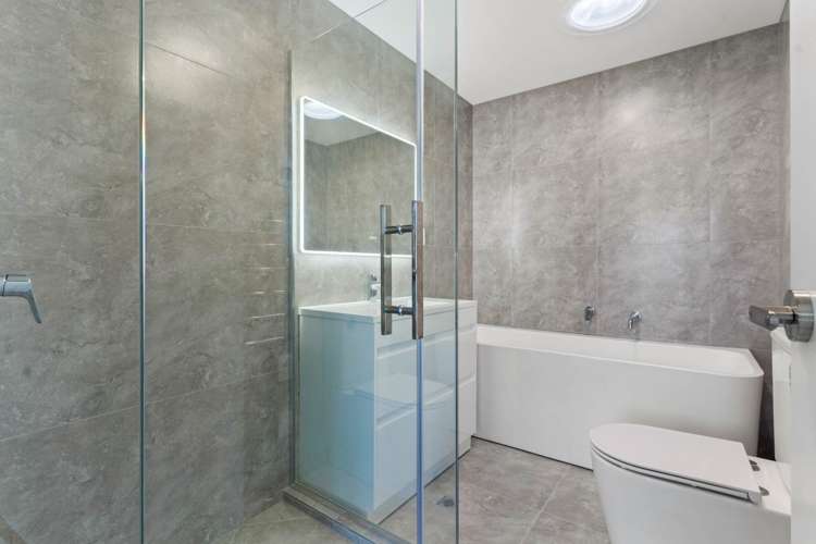 6/16 Williamson Avenue Belmont_10