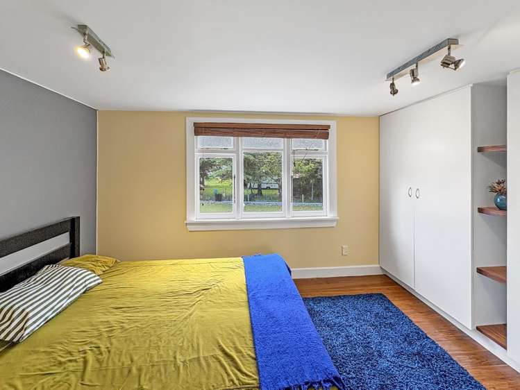 5669A West Coast Road 1532_10