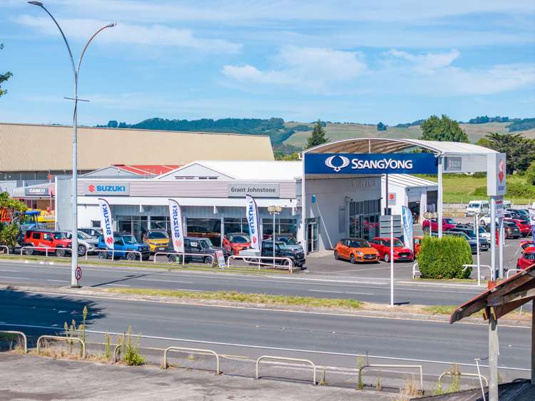 24-26 Fairy Springs Road Fairy Springs_1