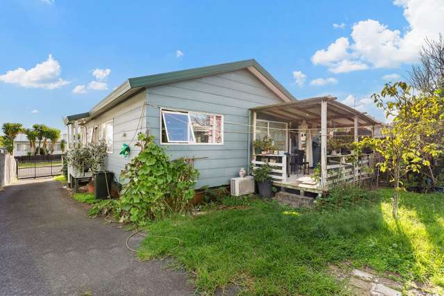 31 Barneys Farm Road Clendon Park_3